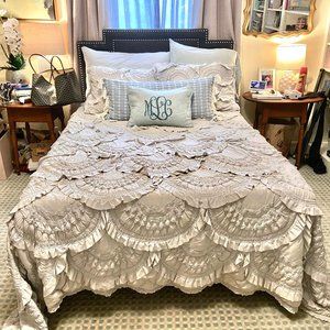 Anthropologie Rivulets King Quilt + 2 Shams